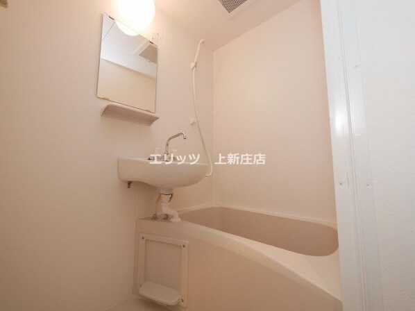 おおきに北梅田サニーアパートメントの物件内観写真